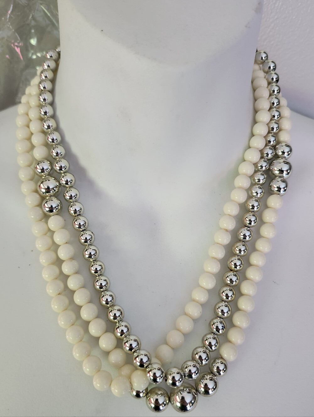 Vtg 50's Japan Classic Ivory and Silver Lucite Beaded Multi-Strand Necklace